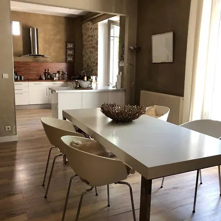 Villa Maison De Confort Piscine Jardin Parking 6 Personnes