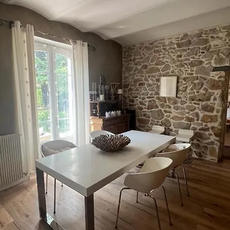 Villa Maison De Confort Piscine Jardin Parking 6 Personnes