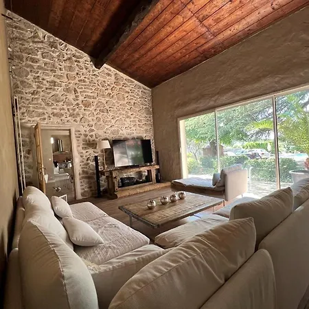 Maison De Confort Piscine Jardin Parking 6 Personnes * Alès