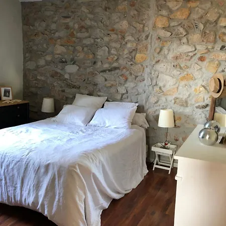 Maison De Confort Piscine Jardin Parking 6 Personnes *