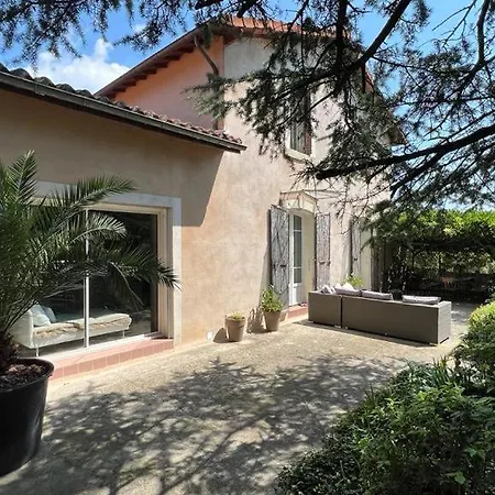 Villa Maison De Confort Piscine Jardin Parking 6 Personnes *