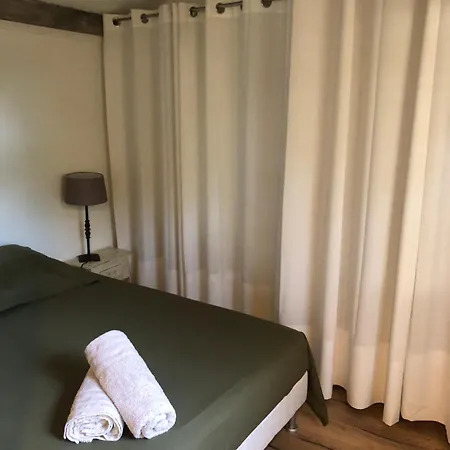 Villa Maison De Confort Piscine Jardin Parking 6 Personnes *